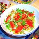 サーモンと水菜の冷製パスタサルサ風トマトソース